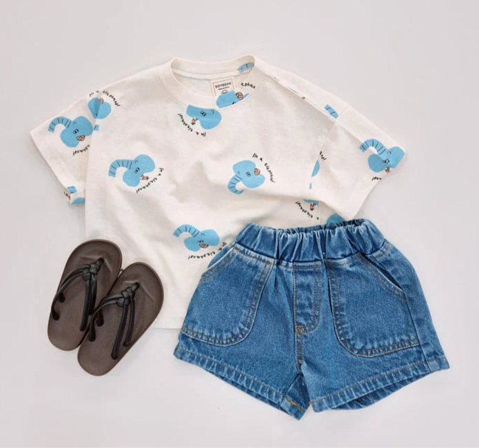 Circus Elephants Tee